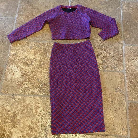 AMERICAN APPAREL Women Red Blue Patterned 2-Piece Outfit Crop Top Skirt- XS/S - Picture 1 of 7